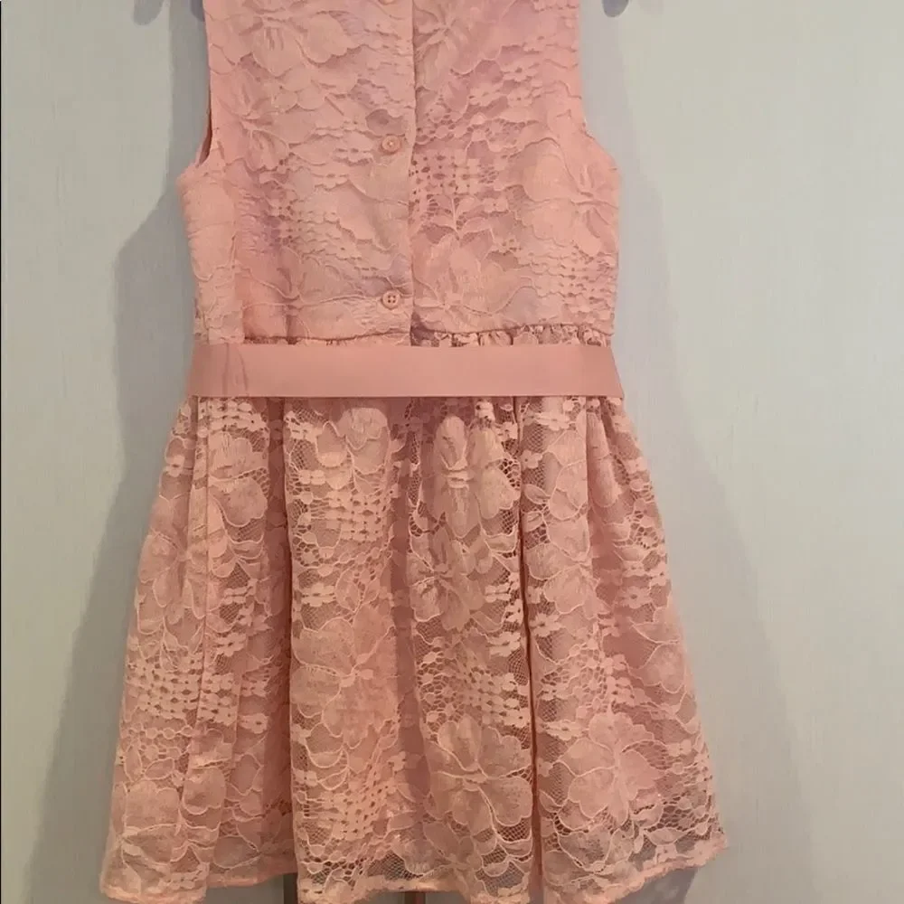 🎉1 hr sale 🎉Lace pink dress 👗